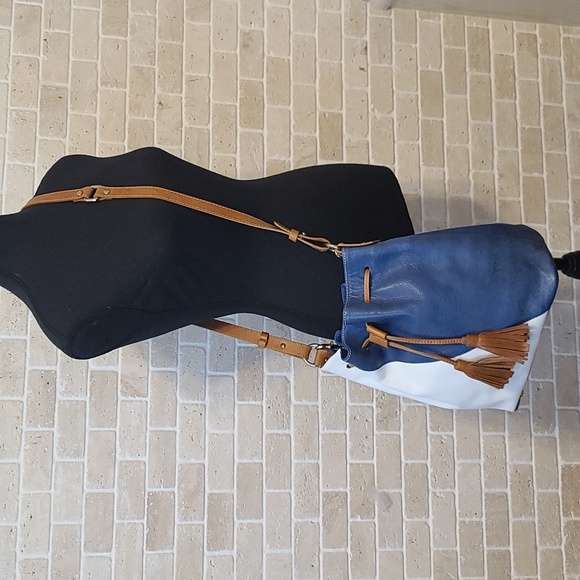 PIKOLINOS Blue and White Genuine Leather Shoulder Bucket Bag - Picture 2 of 16